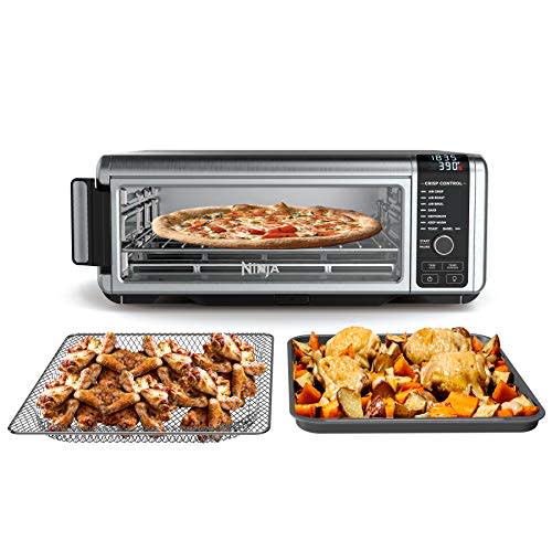 Ninja Foodi 8-in-1 Countertop Convection Oven (Amazon / Amazon)