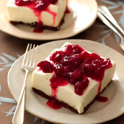 Cranberry Cheesecake Squares