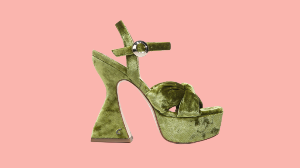 The Audrea Platform Sandals by Sam Edelman are a sweet addition to your fall fashions.