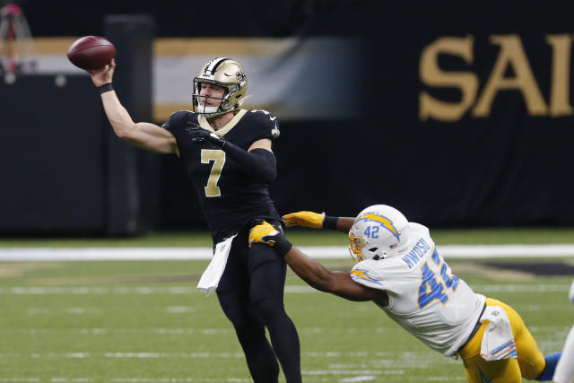 Taysom Hill will reportedly start at QB vs. Cowboys after avoiding