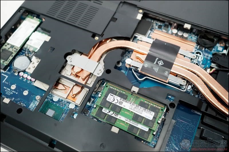CJSCOPE SX-570 RX開箱 給你筆電體積、桌機效能的超值創作者筆電