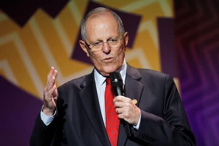 Peru's President Pedro Pablo Kuczynski holds a news conference at the conclusion of the APEC (Asia-Pacific Economic Cooperation) Summit in Lima, Peru November 20, 2016. REUTERS/Paco Chuquiure