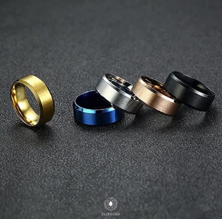 El anillo para hombre más vendido de  solo cuesta $84 pesos