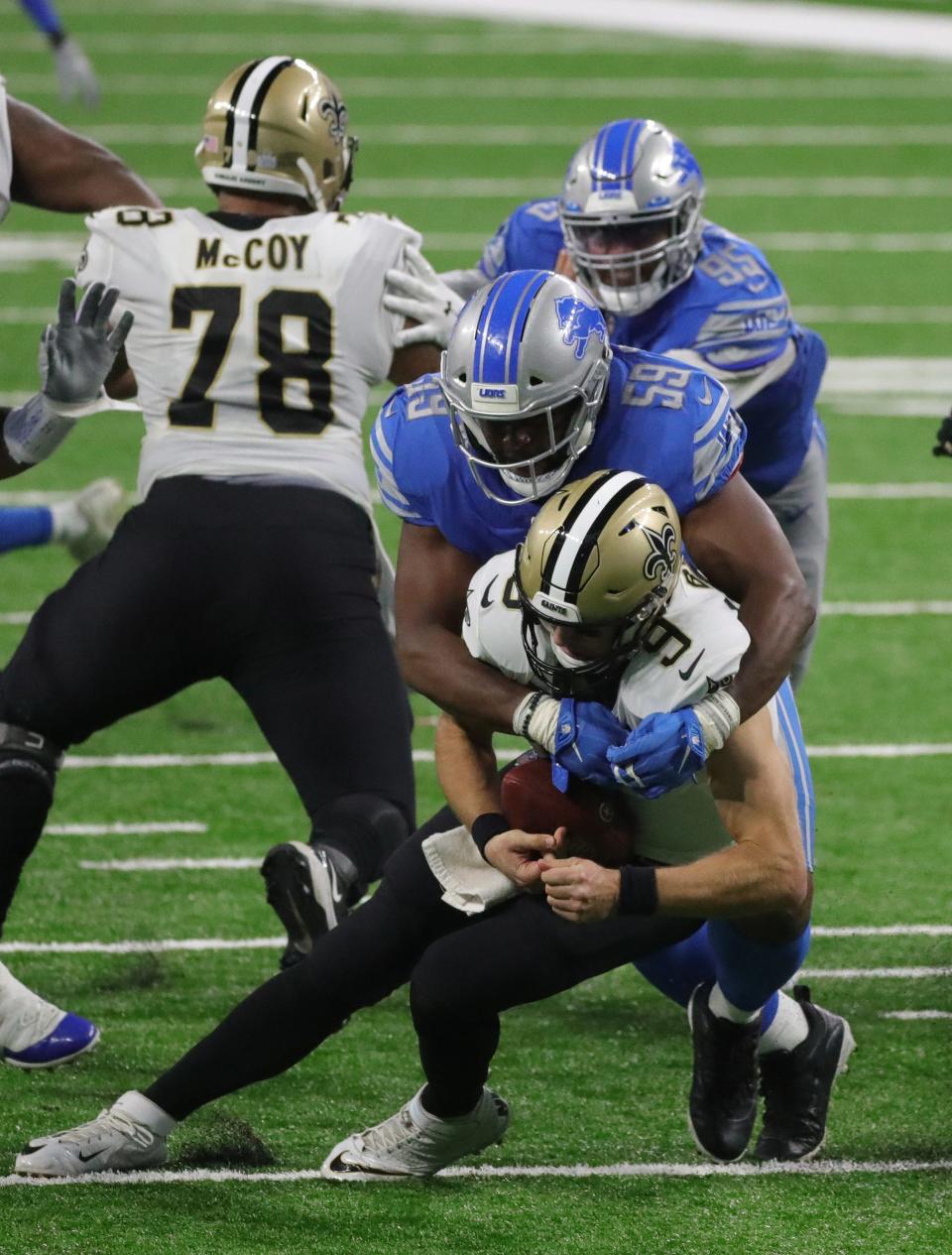 Detroit Lions inside linebacker Reggie Ragland (59) sacks New Orleans Saints quarterback Drew Brees during the second half Sunday, October 4, 2020 at Ford Field.