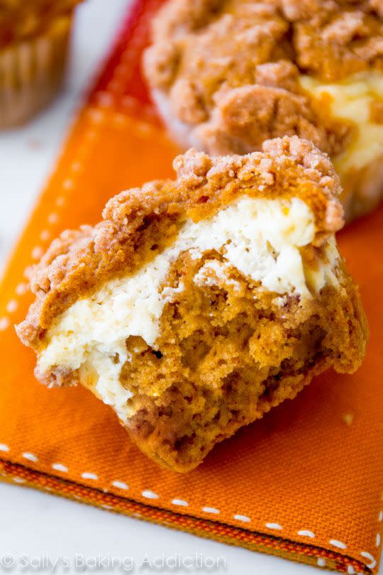 Pumpkin Cheesecake Muffins