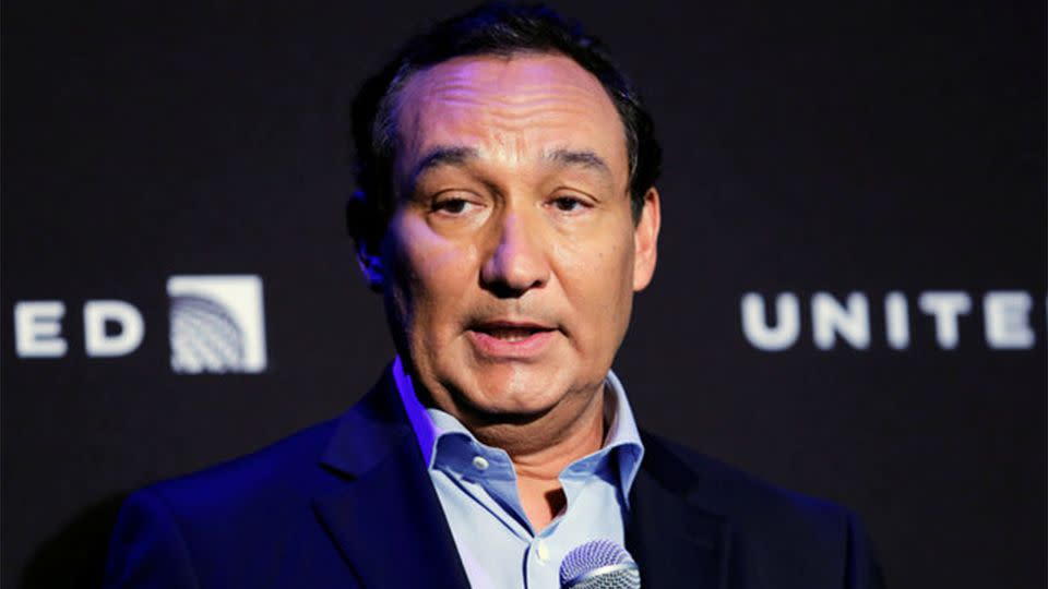 Oscar Munoz blamed the customer, not his security staff, for the drama that unfolded during Sunday's flight. Source: Reuters