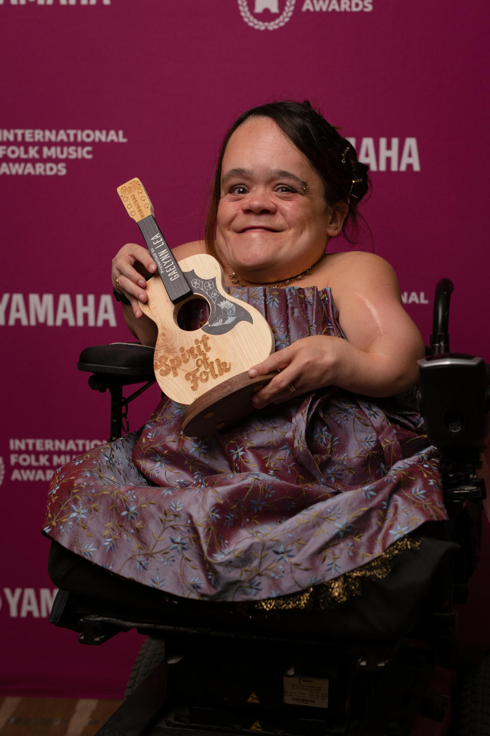 Honoree Gaelynn Lee at the International Folk Music Awards - Credit: ShadowScape Records