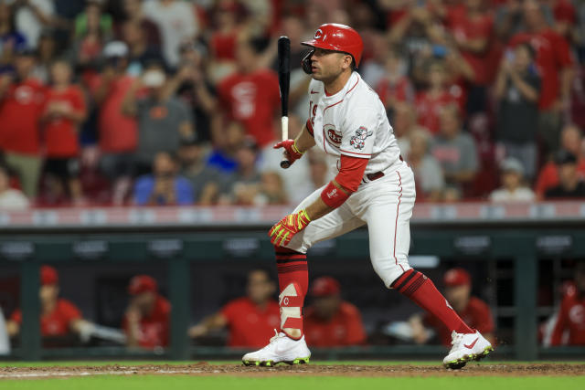 USA. 28th July, 2021. The Cincinnati Reds' Joey Votto reacts after hitting  a solo home run during the second inning against the Chicago Cubs on  Wednesday, July 28, 2021, at Wrigley Field