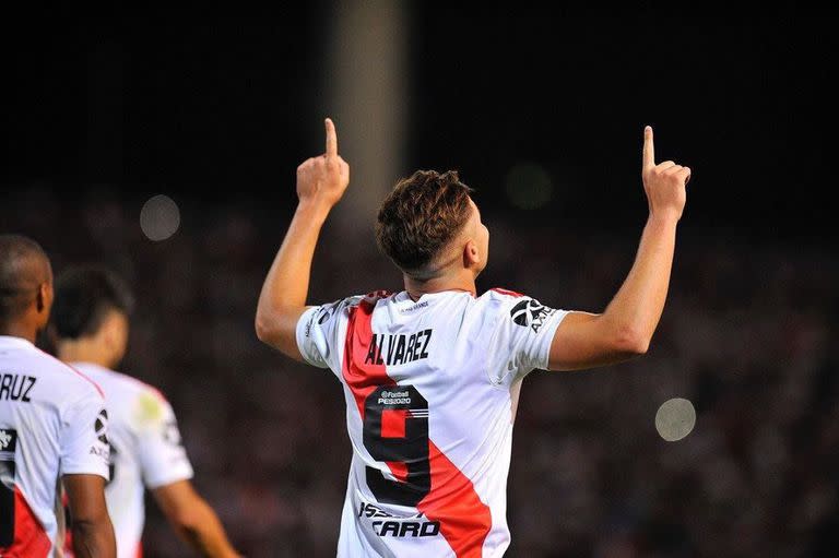 Julián Álvarez tiene 20 años y es delantero en River Plante. Crédito: Instagram