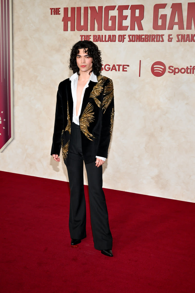 Conan Gray at the premiere of "The Hunger Games: The Ballad of Songbirds & Snakes" held at TCL Chinese Theatre on November 13, 2023 in Los Angeles, California.