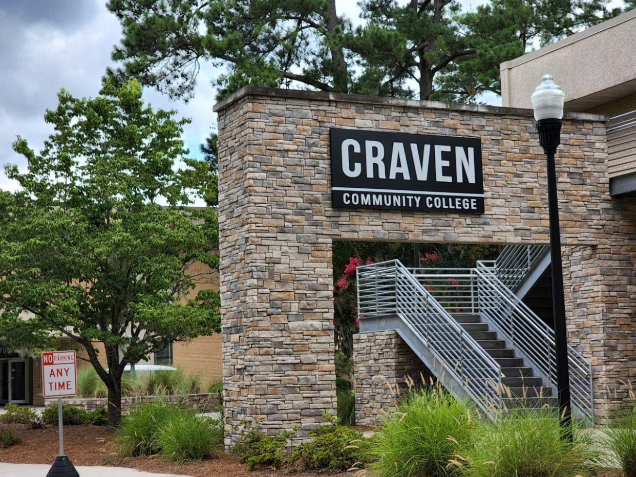 Craven Community College received word of a bomb threat late Thursday morning.