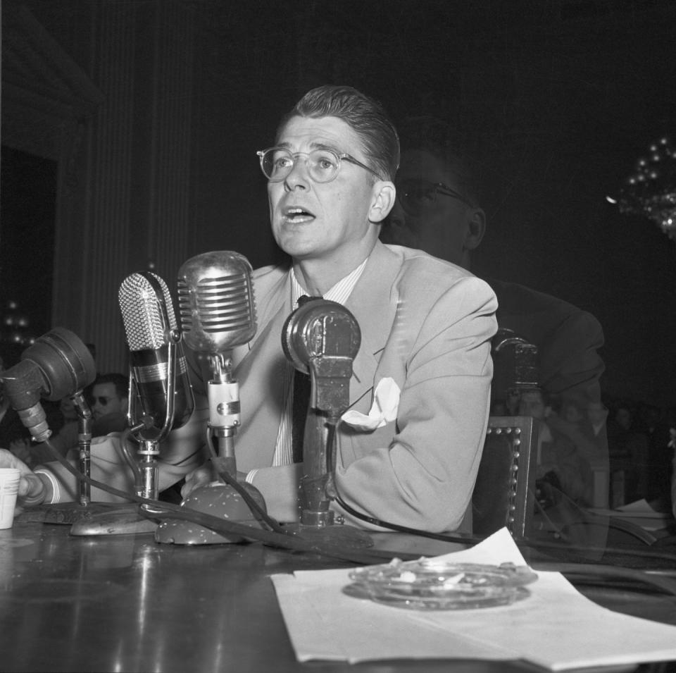 actor ronald reagan testifying before house committee