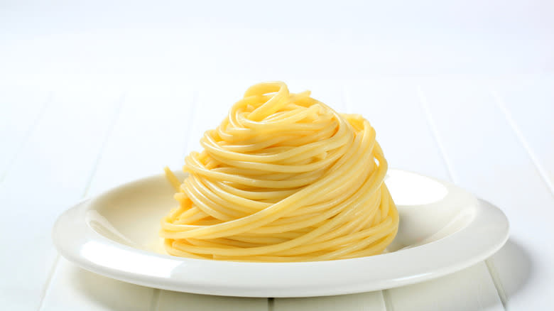 Plate of plain spaghetti