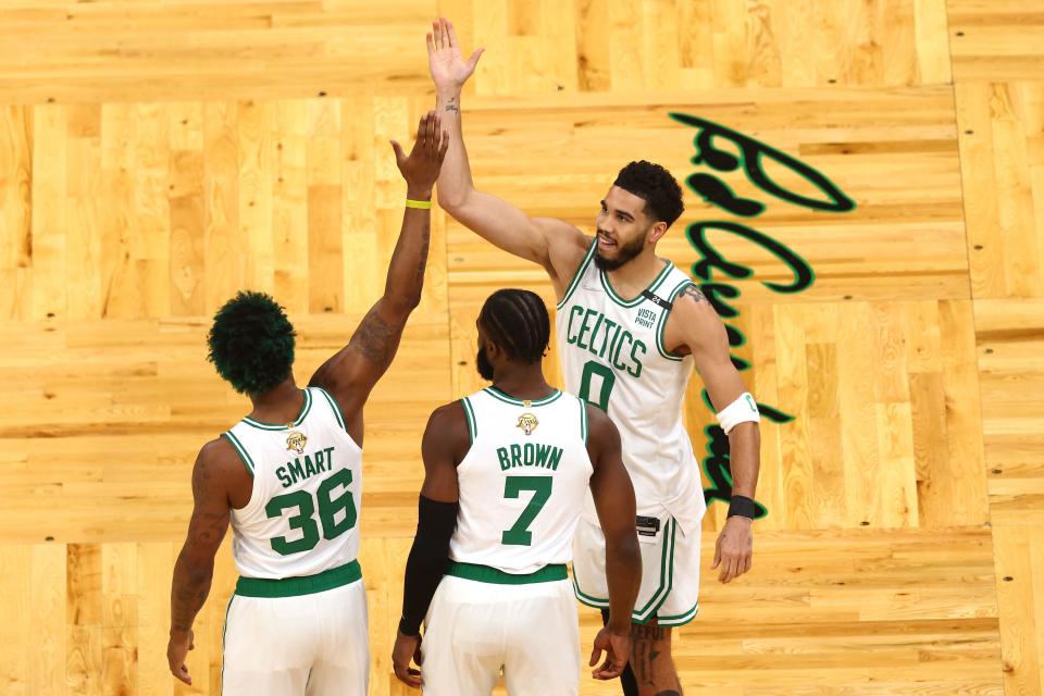 Will the Boston Celtics have any issues with the Atlanta Hawks in the first round of the NBA Playoffs? NBA picks and predictions weigh in on the series.