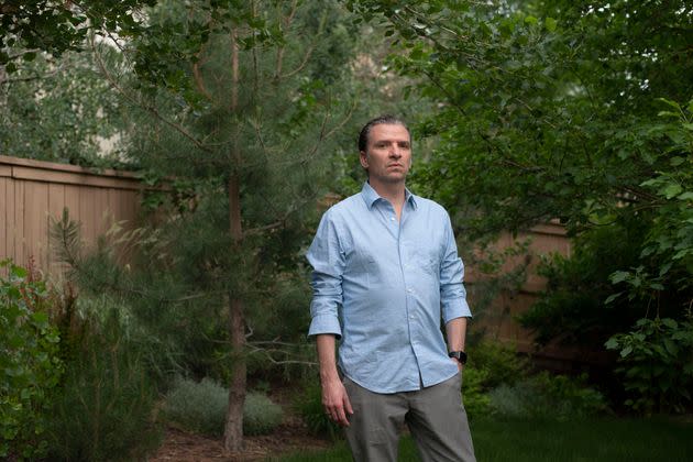 Matt McNeil, president and clinical director at LiftAffect, at his house in Highlands Ranch, Colorado, in June. LiftAffect helps professional pilots with mental health issues. (Photo: Rachel Woolf for for HuffPost)