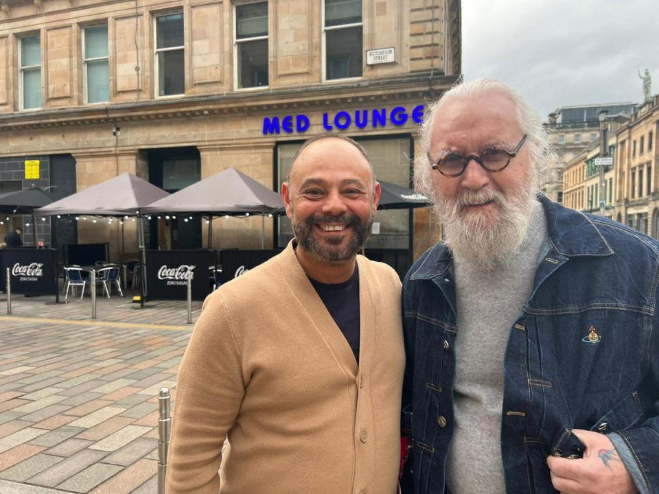 The comedy legend, 79, surprised Mediterraneo diners in Glasgow on Monday (Facebook/Mediterraneo Ristorante & Champagne Bar)
