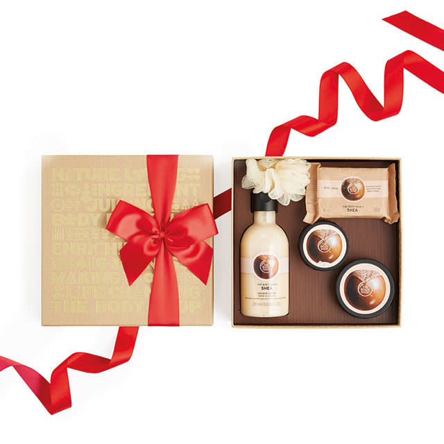 <p>Who doesn't love to receive some nice smellies? Well, through giving this Body Shop set this Christmas you will also be saving endangered creatures and restore 1 square metre of rainforest.<a rel="nofollow noopener" href="https://www.thebodyshop.com/en-gb/gifts/christmas-gifts/shea-festive-picks/p/p002173" target="_blank" data-ylk="slk:[The Body Shop, £20];elm:context_link;itc:0;sec:content-canvas" class="link "><em> [The Body Shop, £20]</em></a> </p>