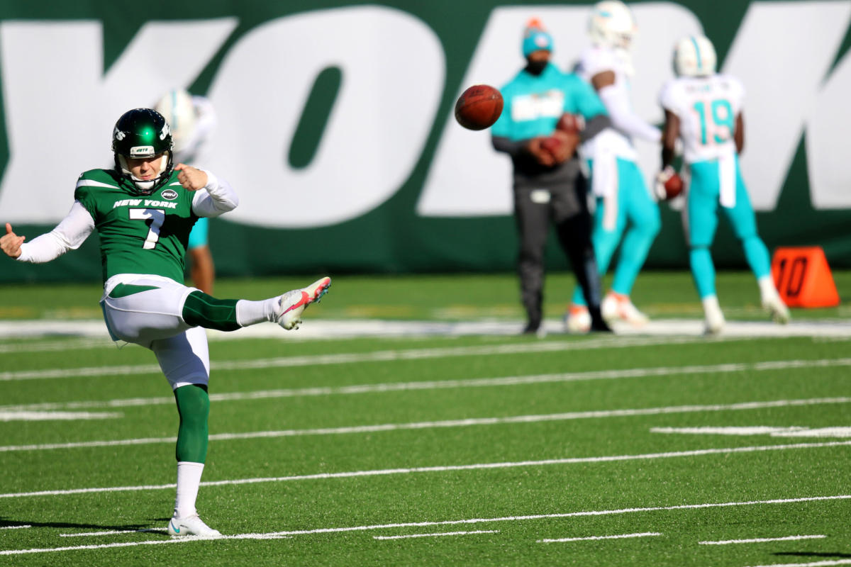 Jets Waive Goodbye to Punter Braden Mann - Sports Illustrated New