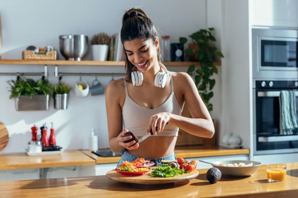 Volume eating is a trendy dieting strategy that involves filling your stomach with food naturally lower in calories so there’s less room for food that could derail your diet. nenetus – stock.adobe.com