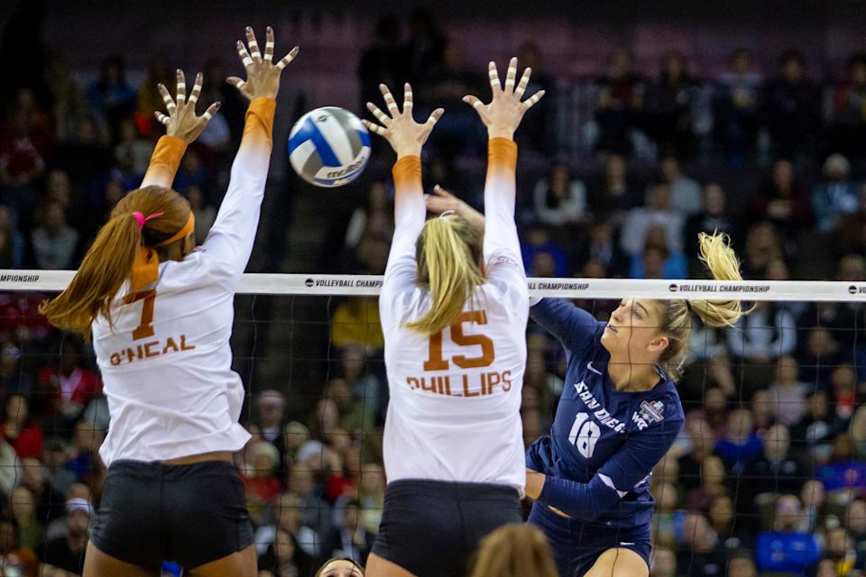 Texas advances past San Diego for 9th NCAA title appearance