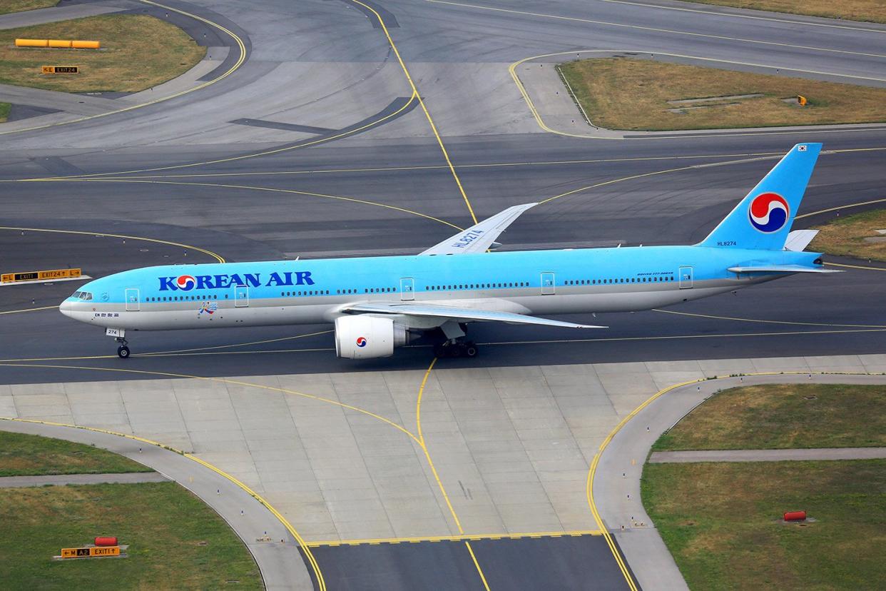 Korean Air Boeing 777