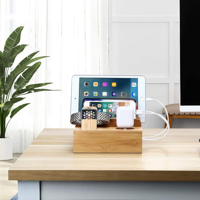 Sendowtek Bamboo Charging Station on desk at home