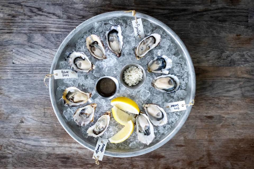 5 Great Places to Have Oysters in Singapore