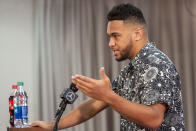 Alabama quarterback Tua Tagovailoa announces his intentions to declare for the 2020 NFL football draft, Monday, Jan. 6, 2020, in Tuscaloosa, Ala. (AP Photo/Vasha Hunt)