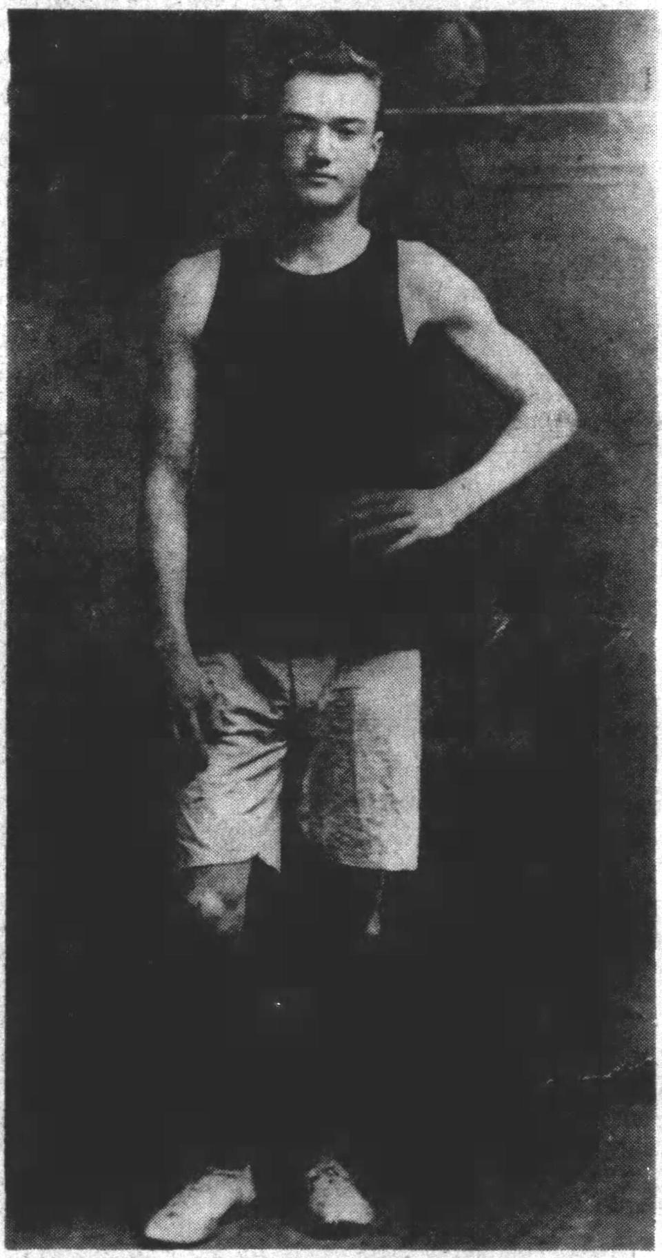 Before Lum Reeder was a Tennessee Vols basketball star in the 1910s, he led Central High and Knoxville High to East Tennessee titles.