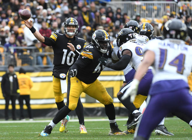 Instant analysis: Mitch Trubisky's interceptions and a porous defense sink  Steelers vs. Ravens