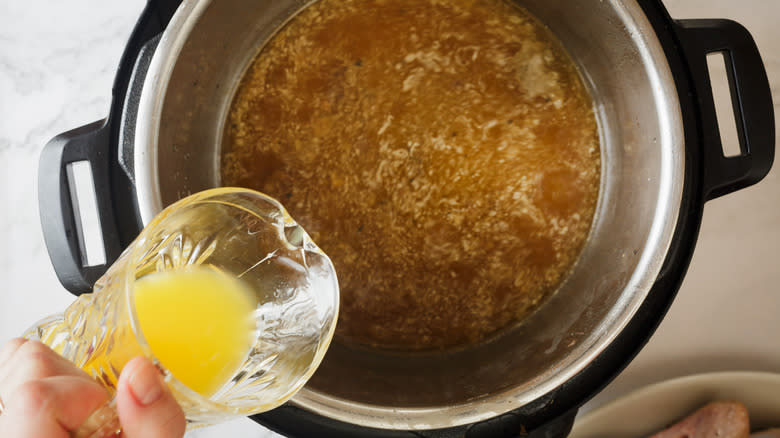 adding orange juice to instant pot sauce