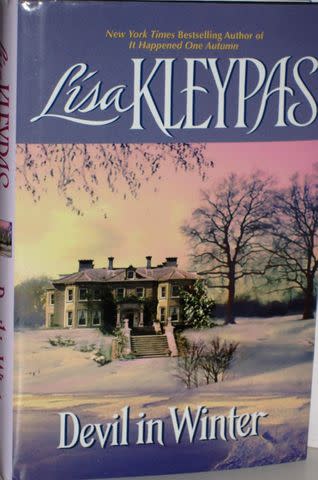 <p>Avon Books </p> The Devil in Winter' by Lisa Kleypas