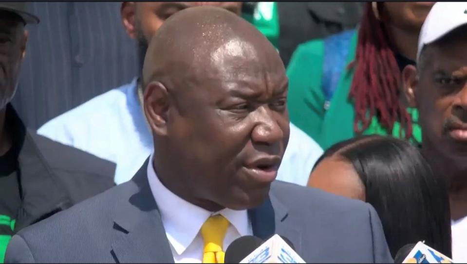 Civil rights attorney Ben Crump called for the U.S. Department of Justice to file federal civil rights charges against the five white officers involved in the killing of Ronald Greene.