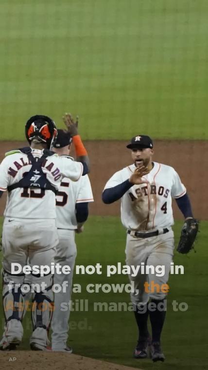 Fan uses megaphone to heckle Astros from outside Petco Park