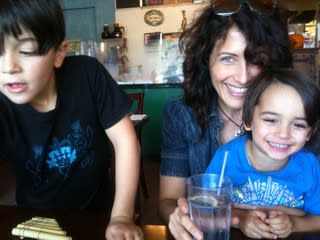 Edelstein on the day she met the boys who would become her stepsons. (Photo: Courtesy of Lisa Edelstein)