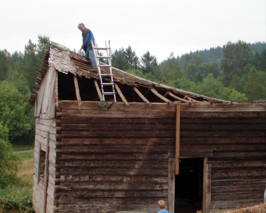 Molalla Log House