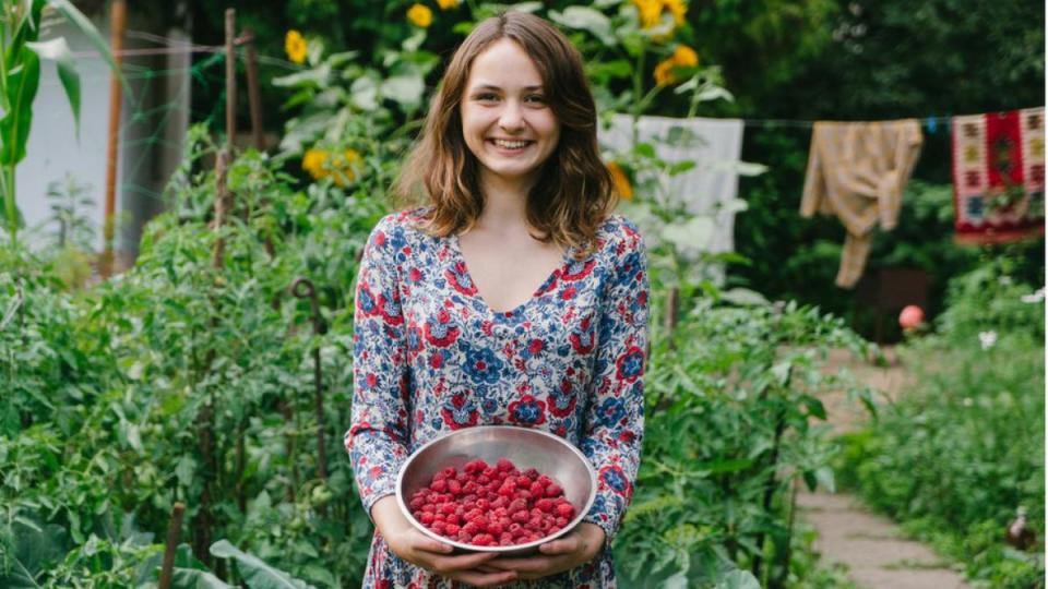 Los frutos rojos, ricos en antioxidantes naturales como los flavonoides o las antocianinas, ayudan a regular la glucosa en sangre según demostró que según un estudio de la Universidad de East Anglia (UEA) y el King College de Londres. (Foto: Getty)