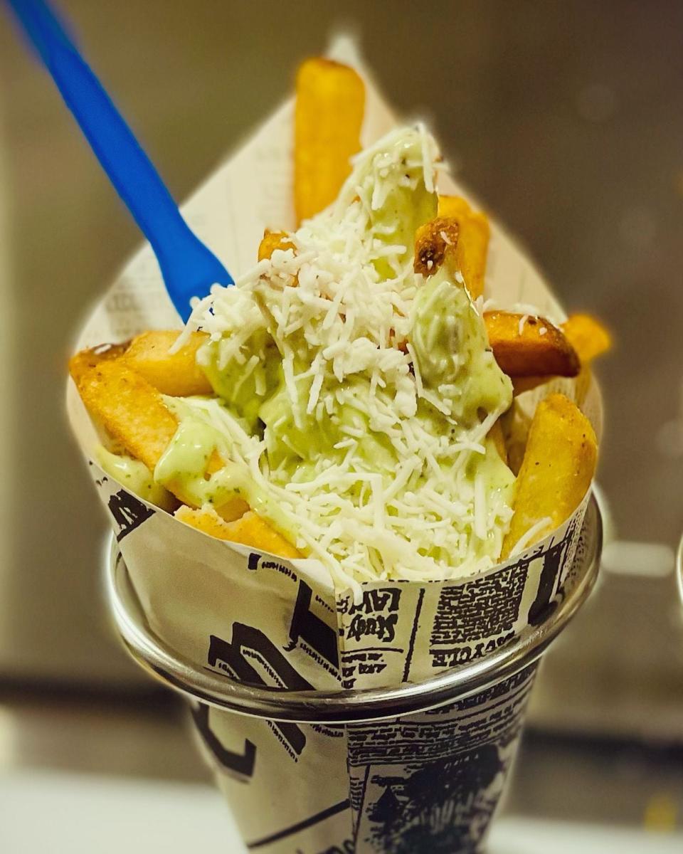 One of the most commonly eaten snacks in the Netherlands is French fries. And you’ll soon be able to snag some of your own Dutch-style fries at a new drive-thru restaurant near Winter Park.