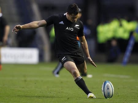 dan carter kicking