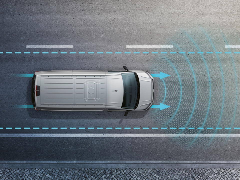 圖／TDI Life在安全配備多了Lane Assist車道維持與偏移警示系統，無論車輛在行進間或停車過程中，均能隨時提供完善的主動安全輔助功能。