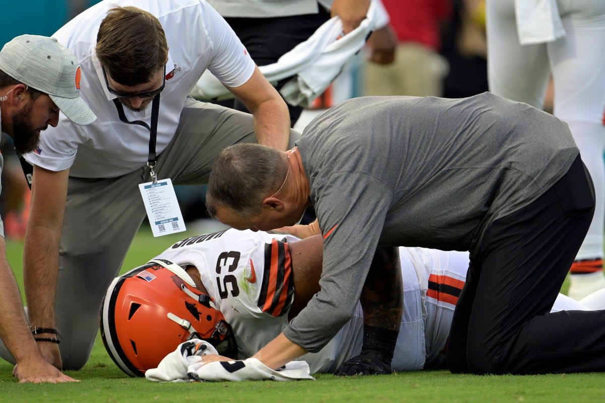 BROWNS-HARRIS (AP)