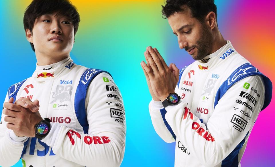 帝舵在本週末舉行的F1邁阿密大賽，公開了兩款專門為車手製作的Black Bay Ceramic「變色龍」版本，圖為小牛車隊的兩位明星車手Daniel Ricciardo （右）與角田裕毅Yuki Tsunoda（左）。