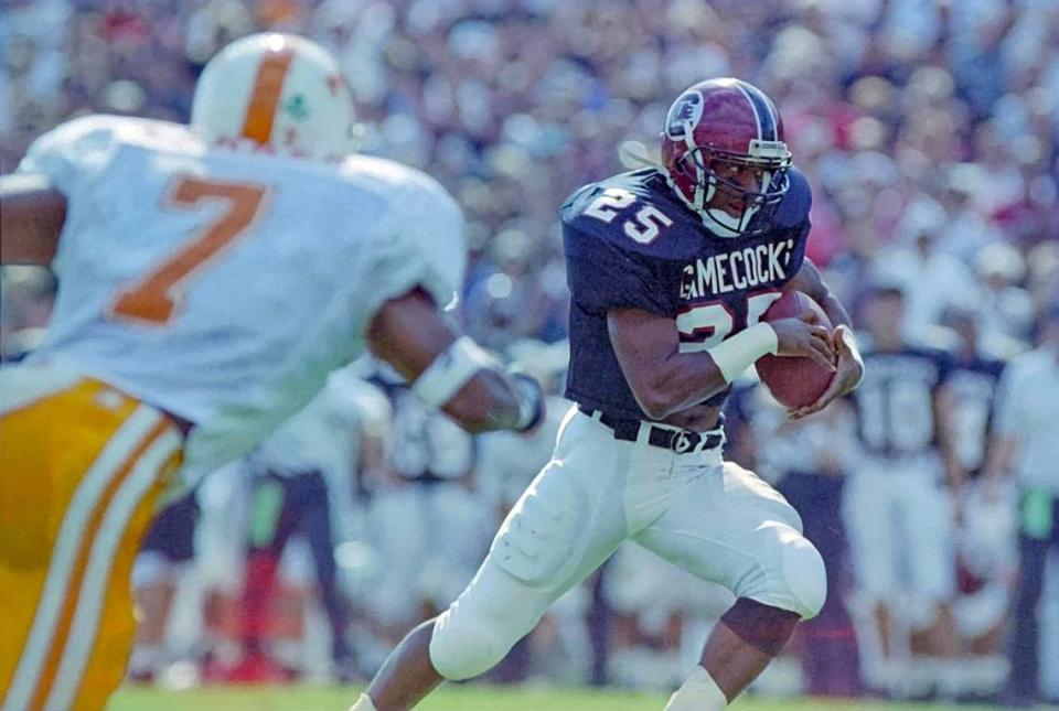 South Carolina defeated Tennessee 24-23 at Williams-Brice Stadium on Oct. 31, 1992, the Gamecocks’ first season playing football in the SEC. Tim Dominick/The State file photo
