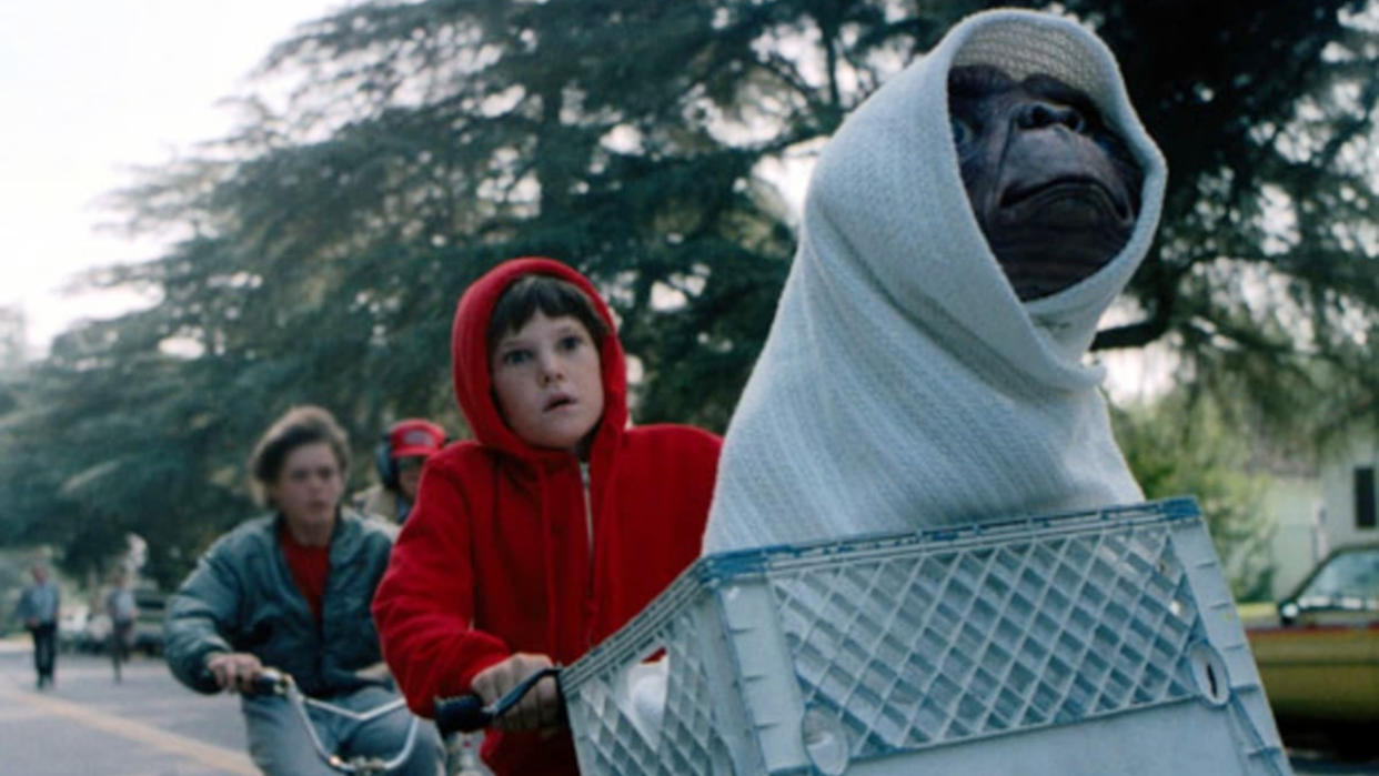  Henry Thomas in E.T. the Extra-Terrestrial 