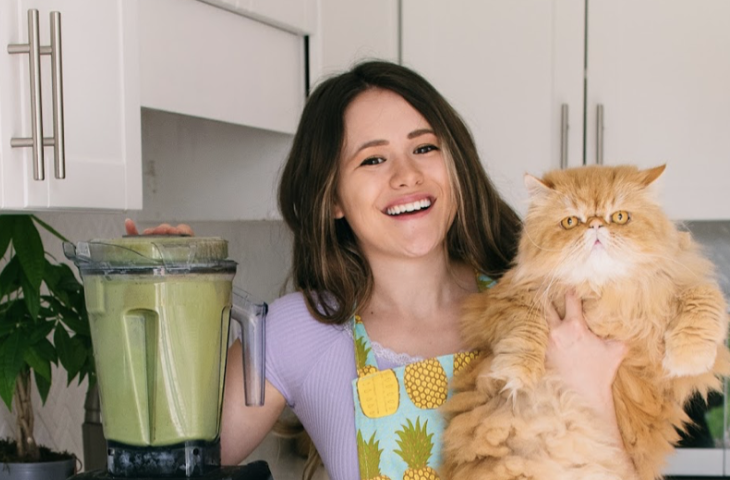 Canadian food blogger Carleigh Bodrug helps to reduce food waste by posting 