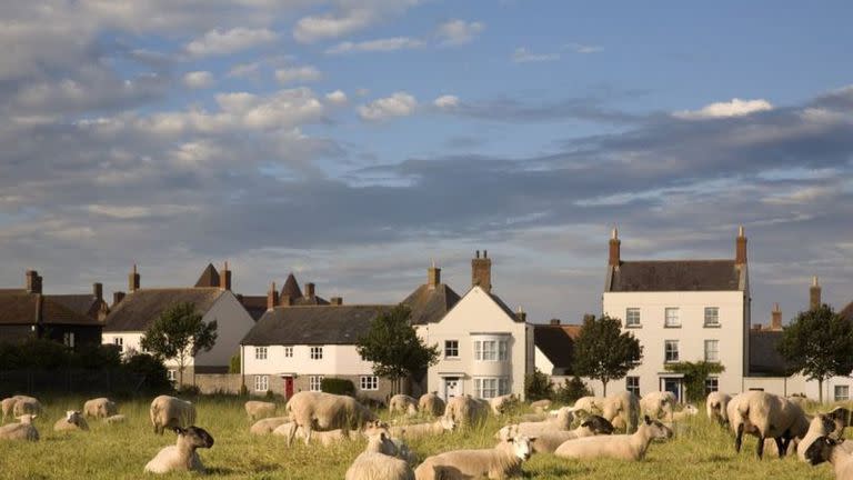 Los residentes de Poundbury halagan su belleza y apacibilidad.