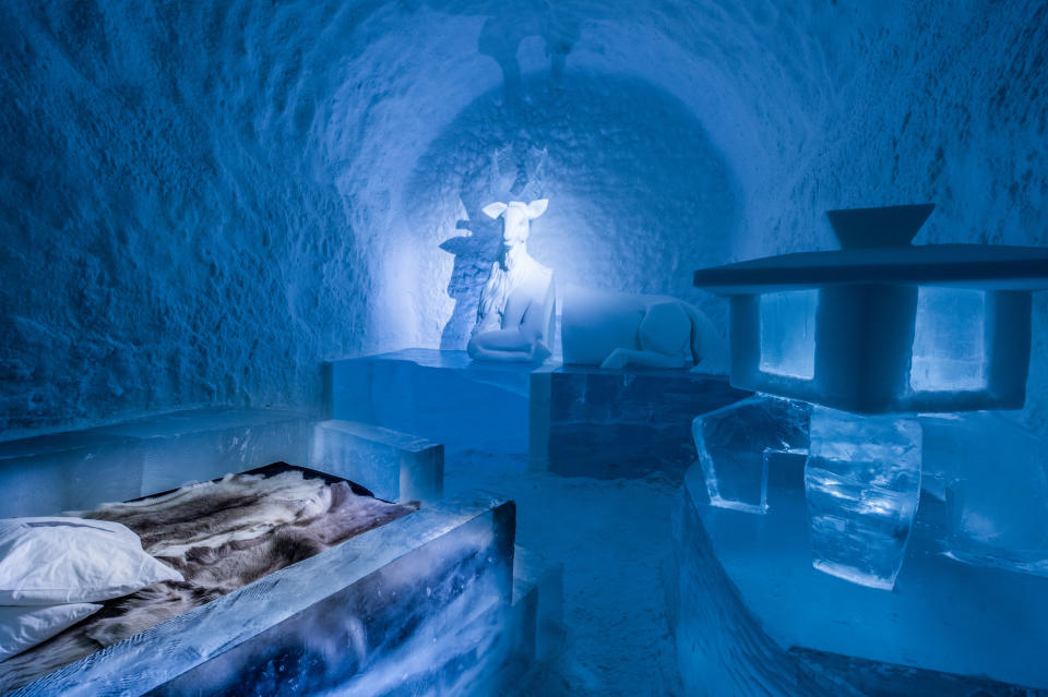 ice hotel