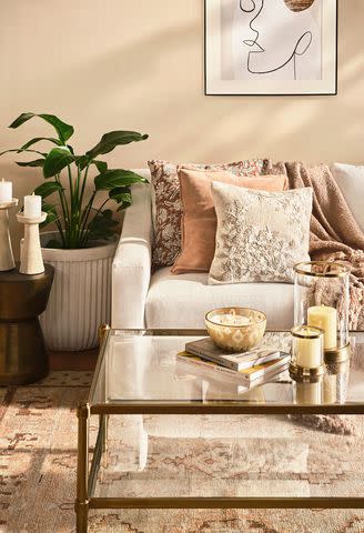 <p>Pottery Barn</p> Deepika Padukone's new collection with Pottery Barn