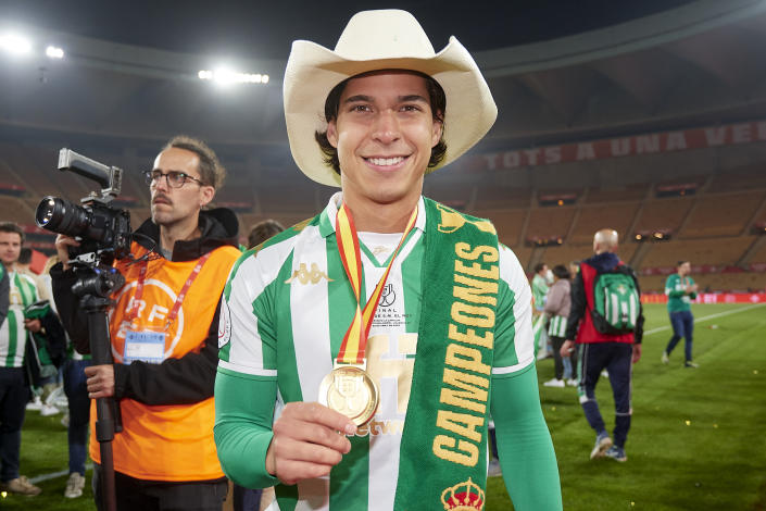 Diego Lainez podría ser un buen ejemplo de las declaraciones de Seoane. (Foto: Juanjo Ubeda/Quality Sport Images/Getty Images)