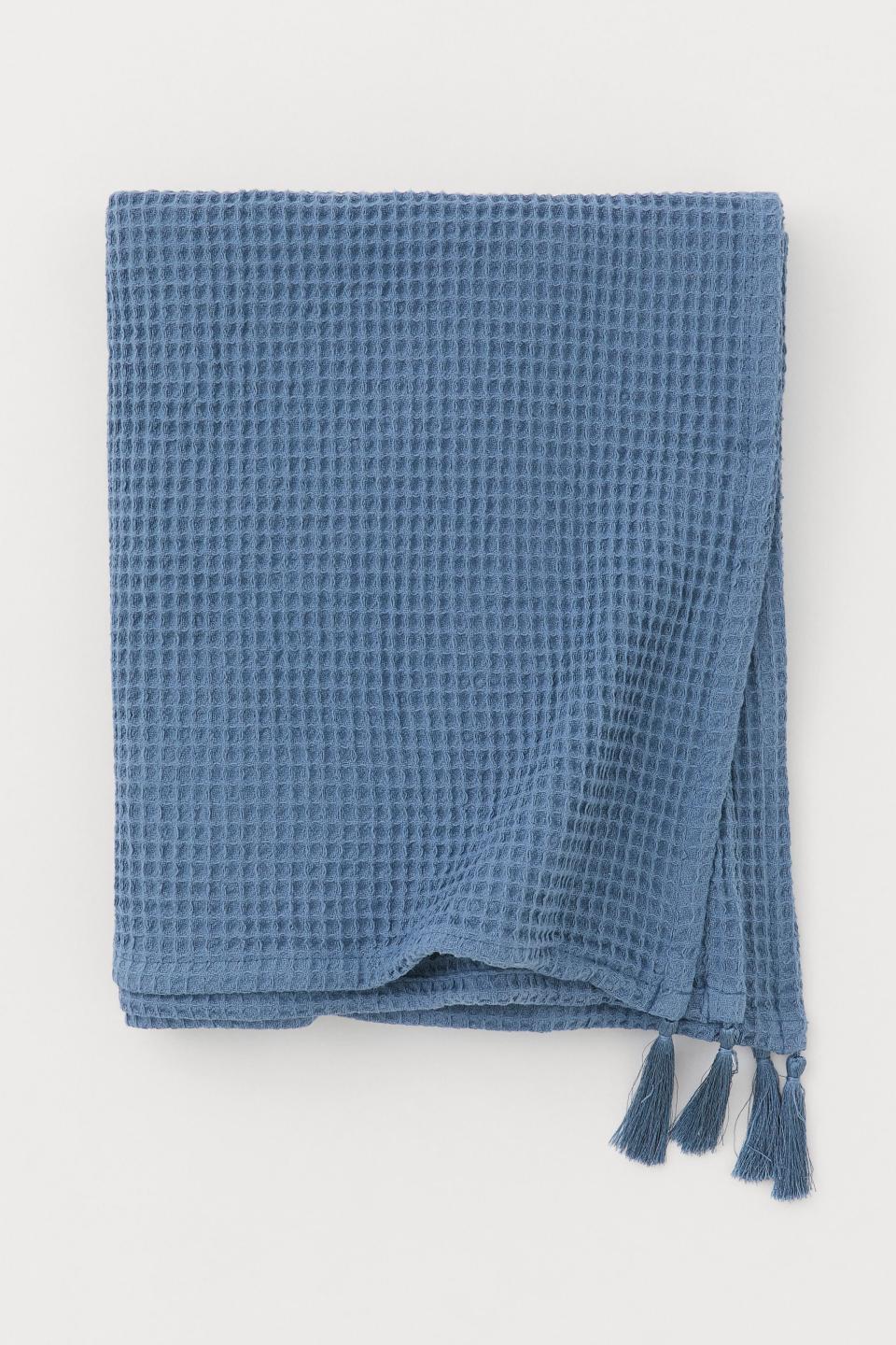 Waffled Tasseled Throw